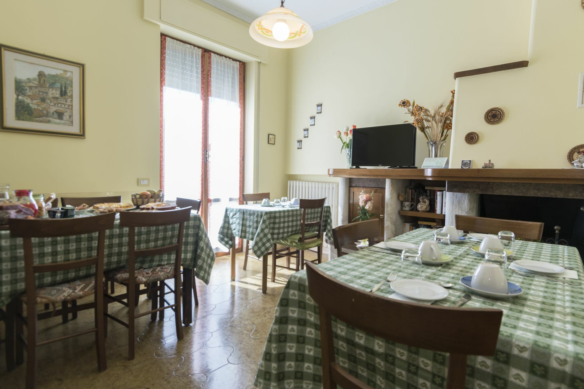 Camere Mariella Assisi Kültér fotó