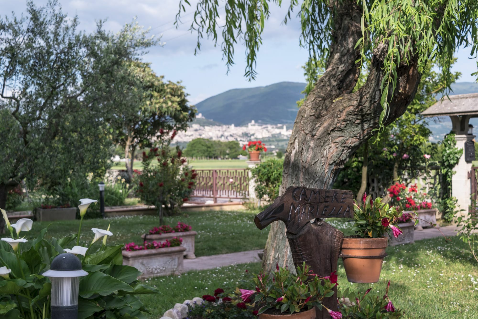 Camere Mariella Assisi Kültér fotó