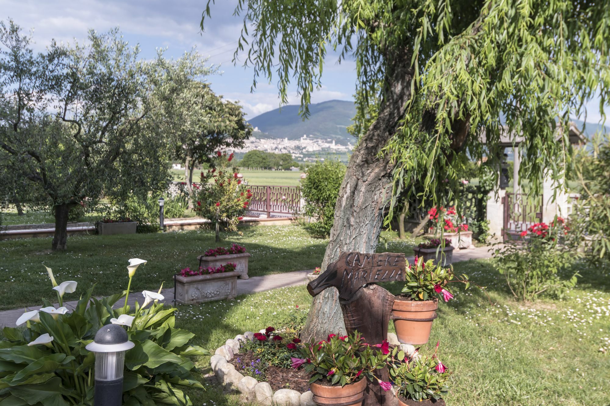 Camere Mariella Assisi Kültér fotó